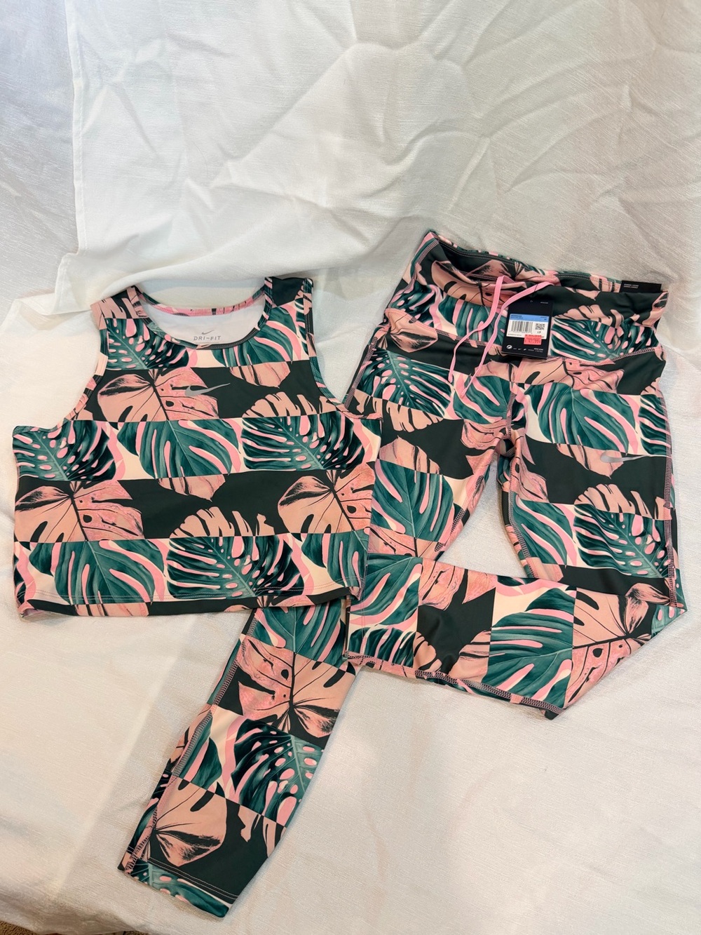 Nike Girls Pink & Green Tropical Leaf Leggings